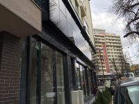 Структурна и капачкова&nbsp;окачени&nbsp;фасади Reynaers;&nbsp;Вентилируема окачена фасада с гранитогресни плочи;&nbsp;Etalbond;&nbsp;PVC дограма ETEM Q72; Стъклени парапети.
, 